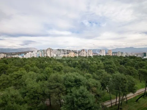 Rent, two bedroom apartment, 72m², City Kvart, Podgorica - image 15