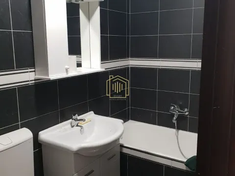 Izdavanje, poslovni prostor, 78m², Momišići, Podgorica - image 2