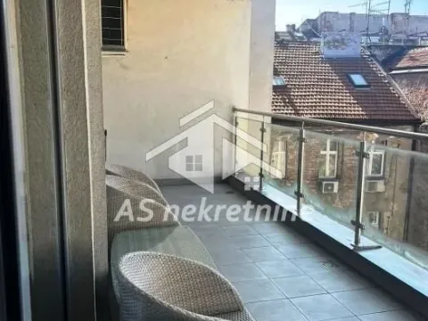 Izdavanje, trosoban stan, 100m², Stari Grad, Beograd - image 32