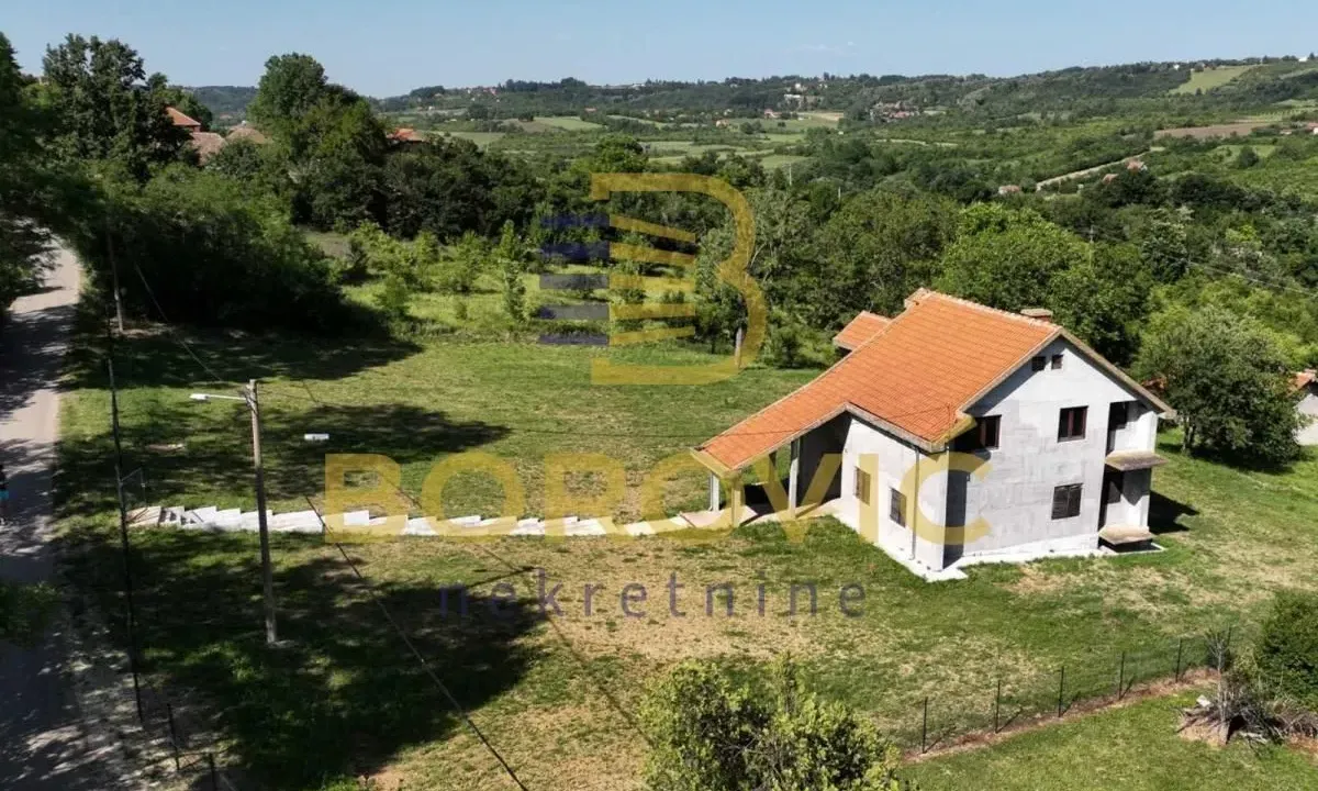 Sale, house, 204m², Voždovac Sve Podlokacije, Beograd