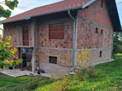 Prodaja, kuća, 239m², Djurinci, Sopot - image 2