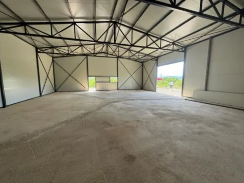 Izdavanje, poslovni prostor, 250m², Podgorica, Crna Gora - image 2