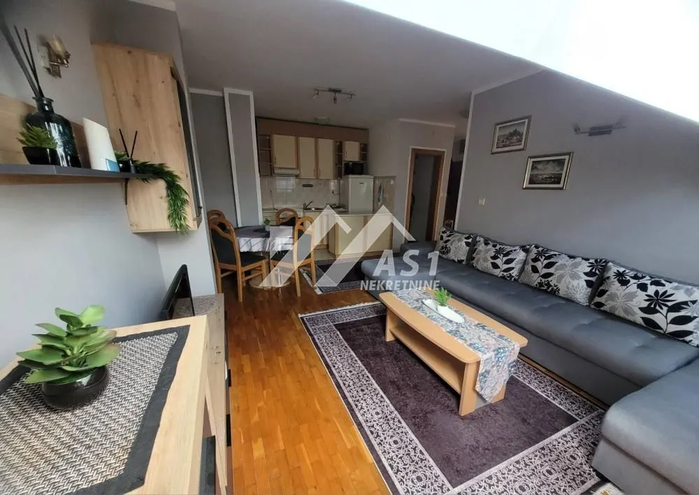 Rent, three bedroom apartment, 65m², Sajam, Novi Sad Sve Podlokacije