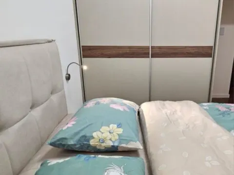 Izdavanje, jednosoban stan, 46m², Stari Aerodrom, Podgorica - image 10