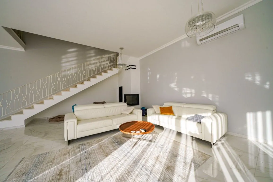 Sale, house, 285m², Kava, Tivat