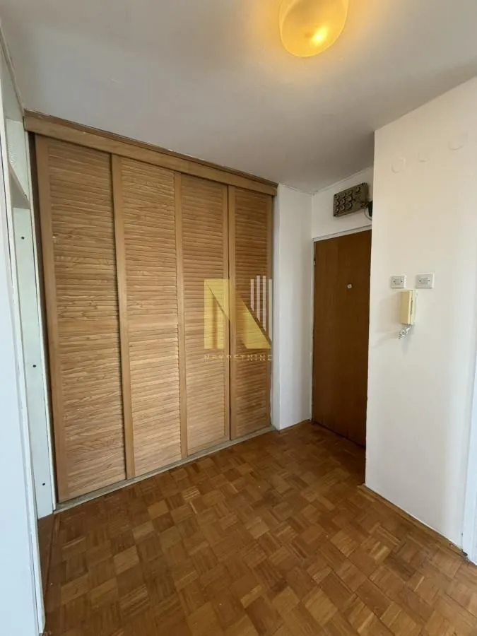 Izdavanje, četvorosoban stan, 94m², Bulevar Oslobodjenja, Novi Sad Sve Podlokacije