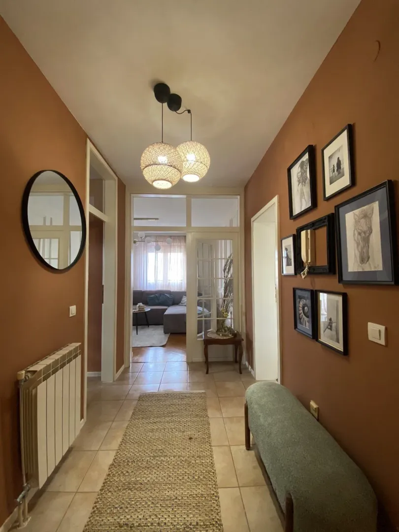 Izdavanje, dvosoban stan, 63m², Preko Morače, Podgorica
