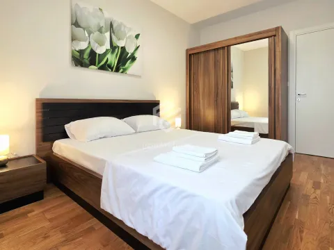 Rent, one bedroom apartment, 47m², City Kej, Podgorica - image 7