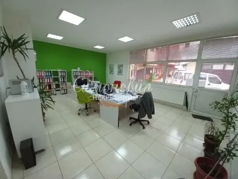 Rent, office space, 120m², Miljakovac, Rakovica - image 9