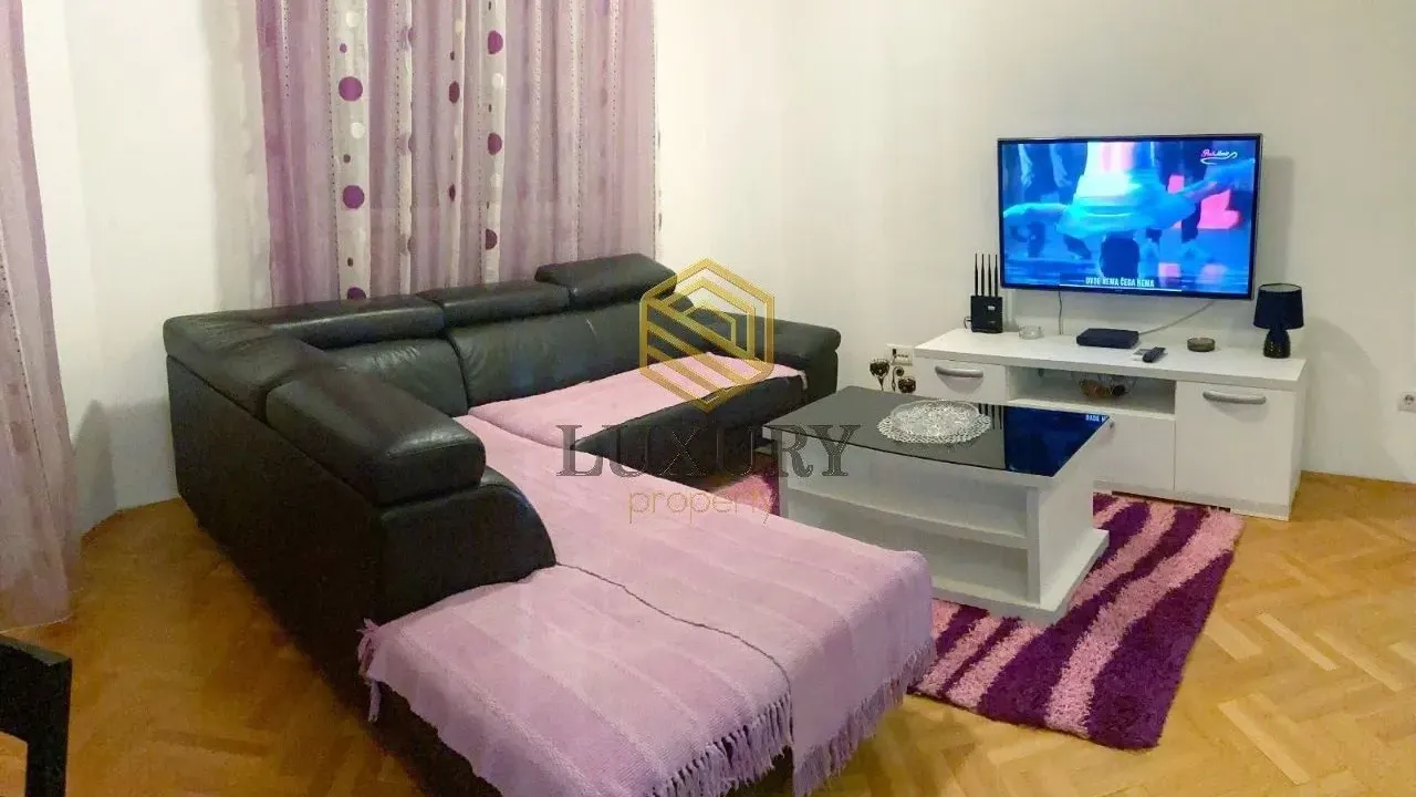 Izdavanje, jednosoban stan, 49m², Stari Aerodrom, Podgorica