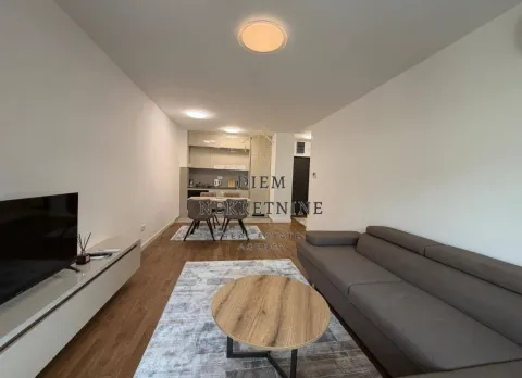 Izdavanje, jednosoban stan, 50m², Ilino, Bar - image 13