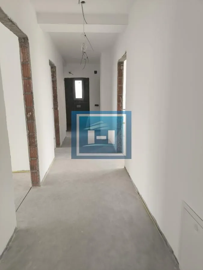 Sale, apartment, 500m², Centar, Ćuprija