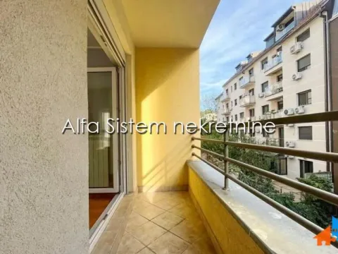 Rent, two bedroom apartment, 46m², Vračar Hram, Vračar Sve Podlokacije - image 5
