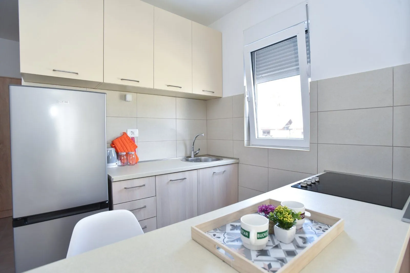 Rent, studio apartment, 31m², Budva, Crna Gora