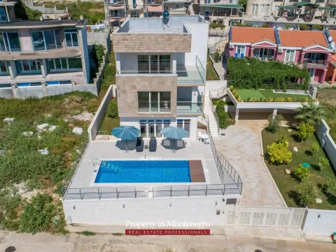 Sale, house, 400m², Bečići, Budva - image 12