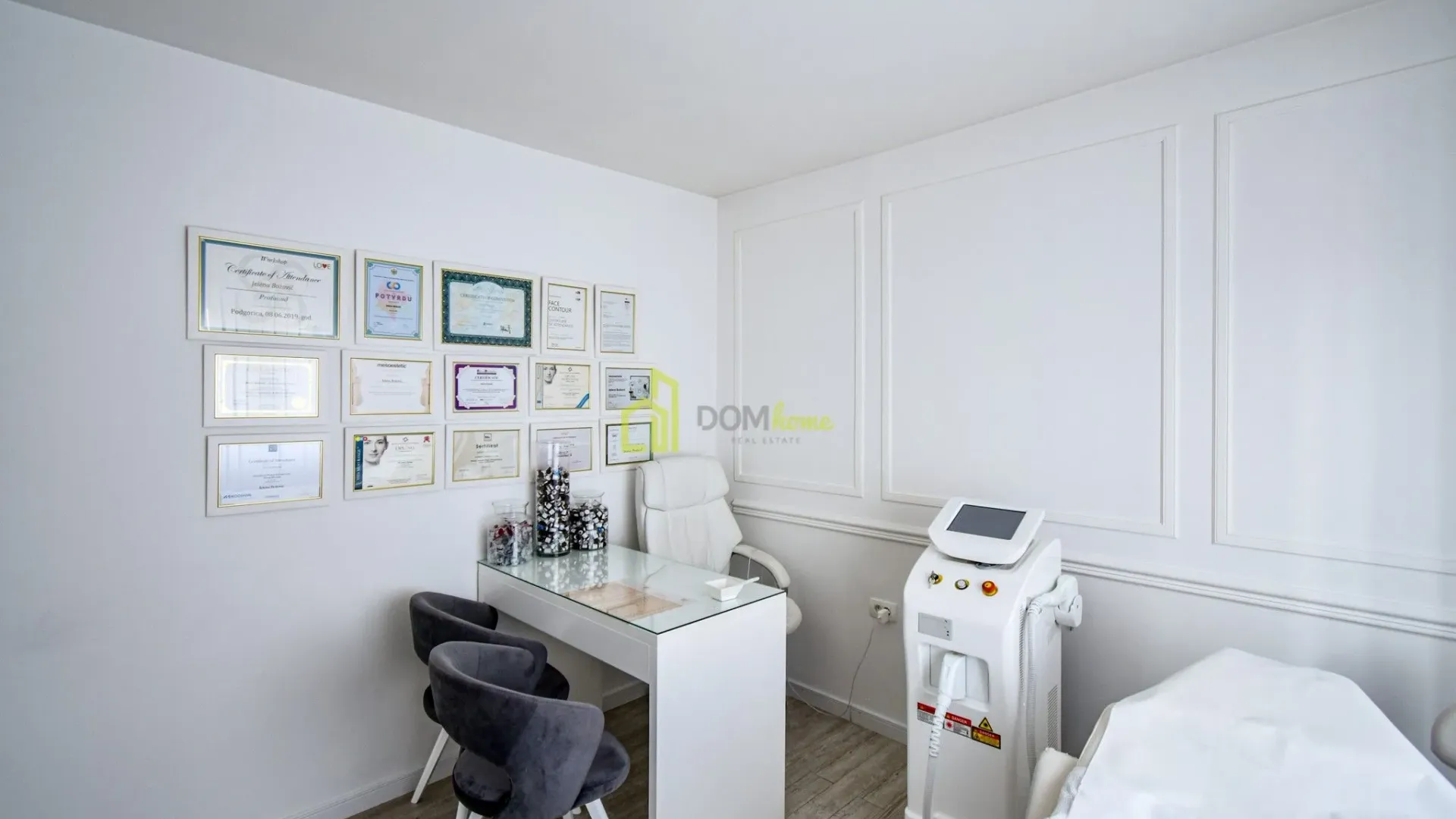 Prodaja, dvosoban stan, 56m², Centar, Podgorica
