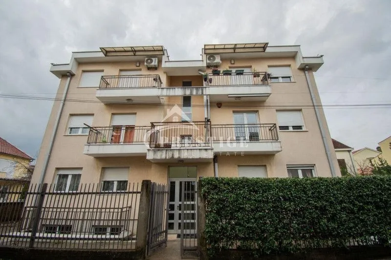 Izdavanje, trosoban stan, 80m², Preko Morače, Podgorica
