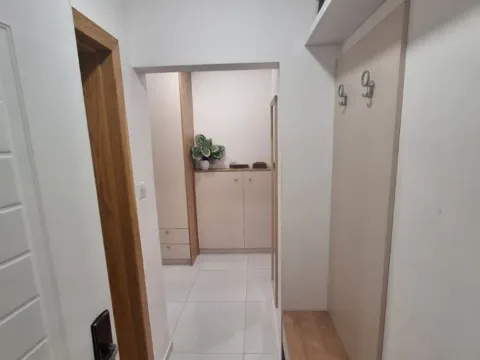 Prodaja, trosoban stan, 89m², Autobuska stanica, Podgorica - image 8