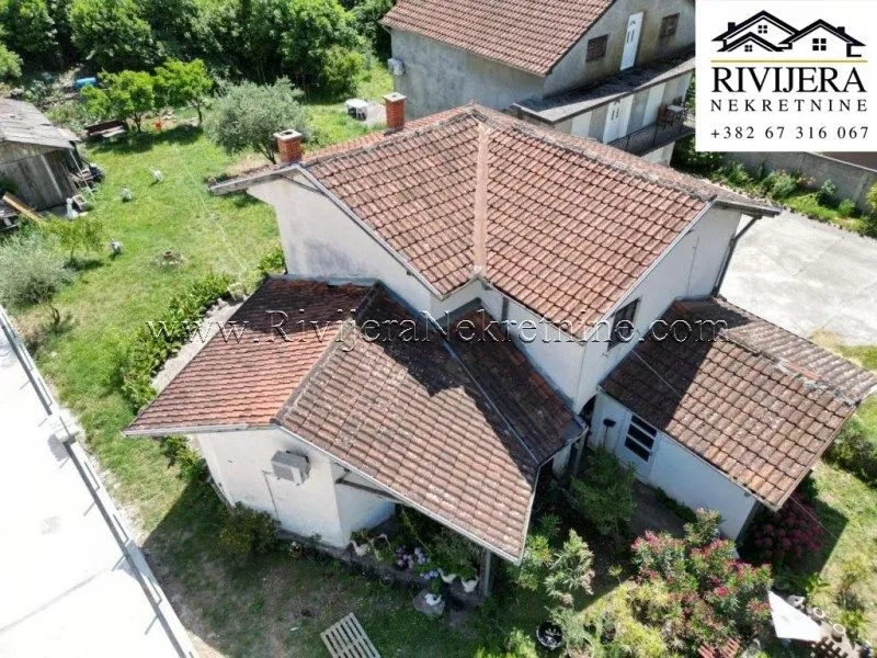 Prodaja, kuća, 161m², Donja Lastva, Tivat