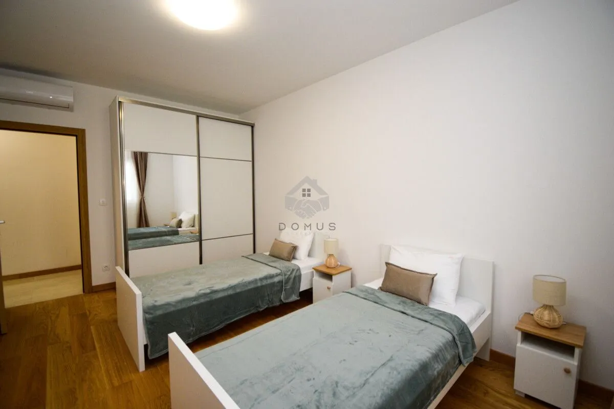 Izdavanje, dvosoban stan, 75m², City Kvart, Podgorica