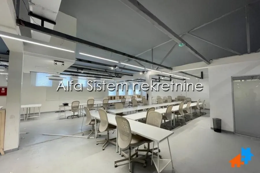 Izdavanje, poslovni prostor, 2000m², Voždovac Sve Podlokacije, Beograd