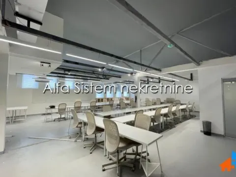 Izdavanje, poslovni prostor, 2000m², Voždovac Sve Podlokacije, Beograd