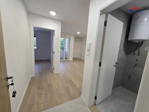 Izdavanje, dvosoban stan, 42m², Podbara, Novi Sad Sve Podlokacije - image 12