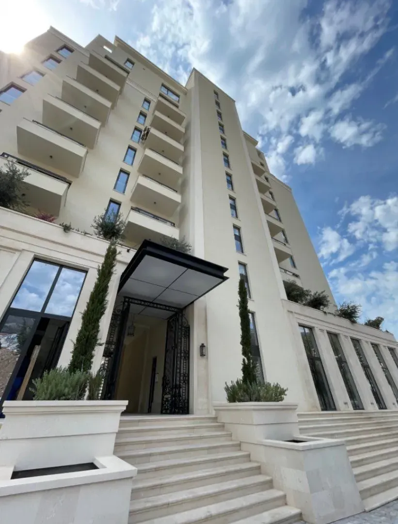 Rent, studio apartment, 27m², Bečići, Budva