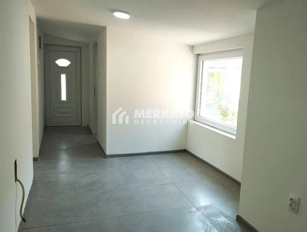 Sale, house, 64m², Mičkei, Zrenjanin