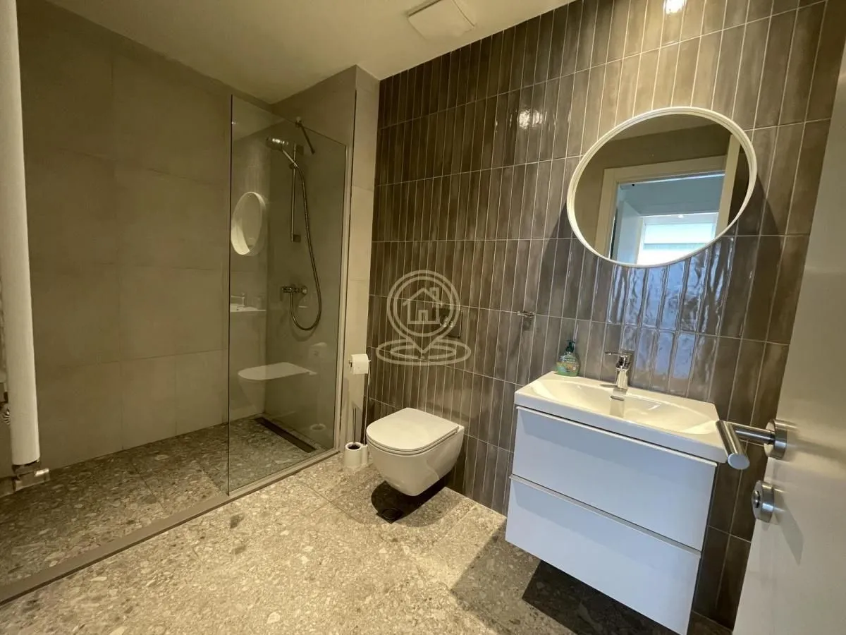 Rent, three bedroom apartment, 95m², Savski Venac, Beograd