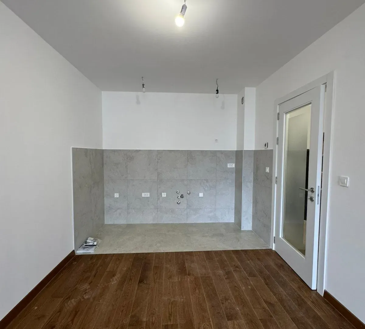Izdavanje, stan, 64m², Tološka šuma, Podgorica