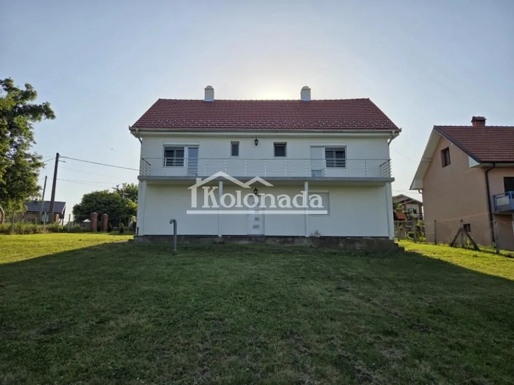 Sale, house, 260m², Sopot, Beograd