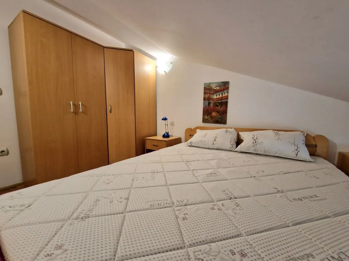 Izdavanje, dvosoban stan, 60m², Budva, Crna Gora