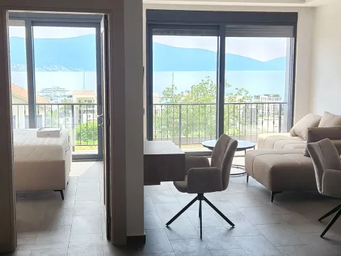 Rent, one bedroom apartment, 53m², Pod Kuk, Tivat - image 1