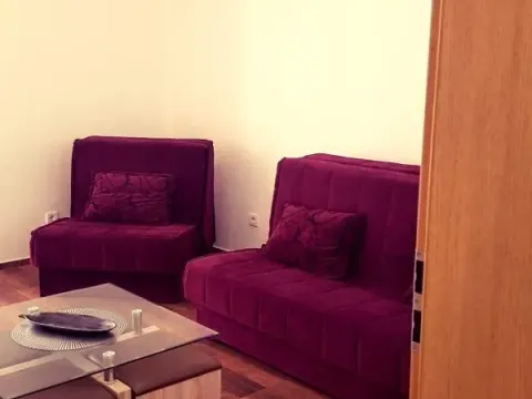 Prodaja, kuća, 617m², Šušanj, Bar - image 4