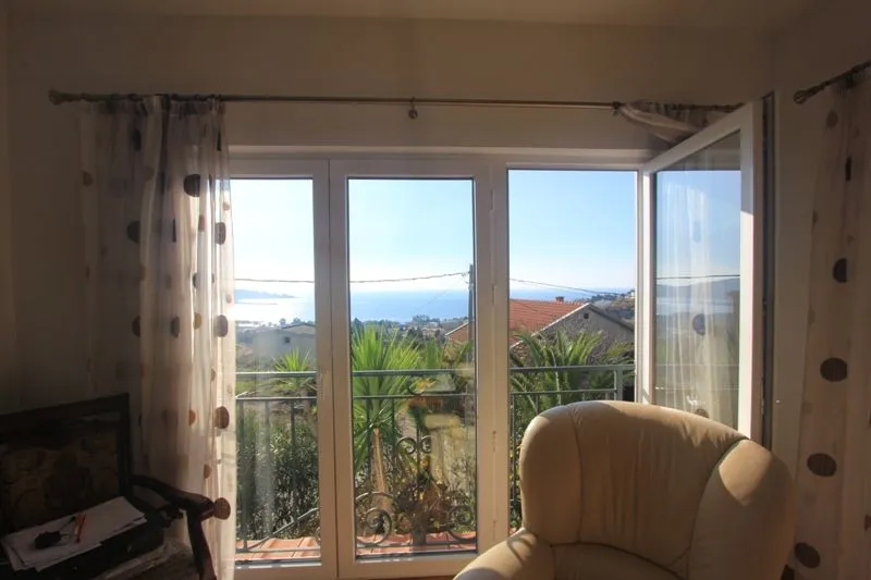 Sale, house, 296m², Šušanj, Bar