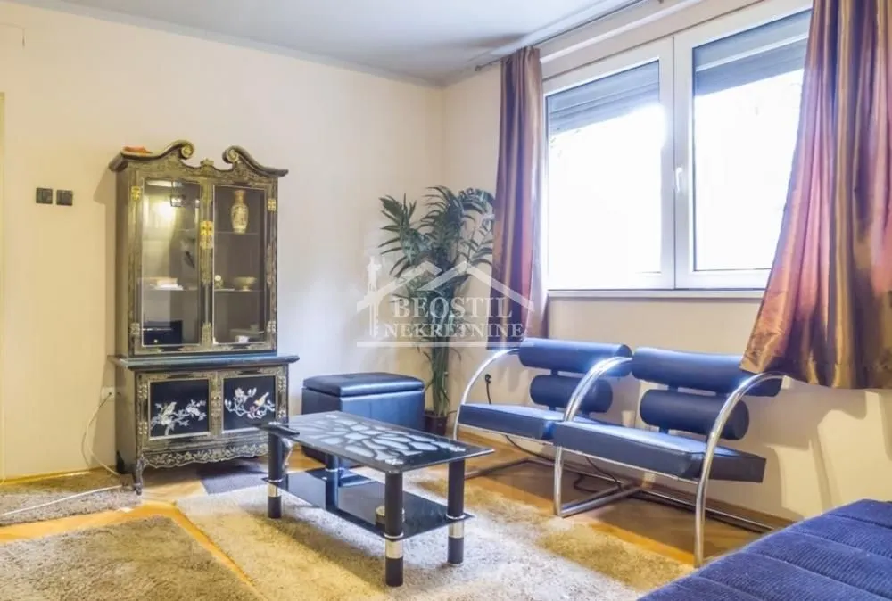 Izdavanje, dvosoban stan, 51m², Karaburma, Palilula Sve Podlokacije