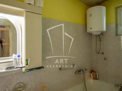 Prodaja, četvorosoban stan, 140m², Voždovac Sve Podlokacije, Beograd - image 9