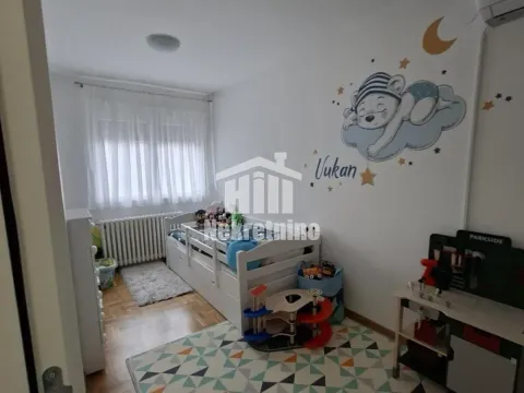 Prodaja, trosoban stan, 72m², Julino Brdo, Beograd - image 20