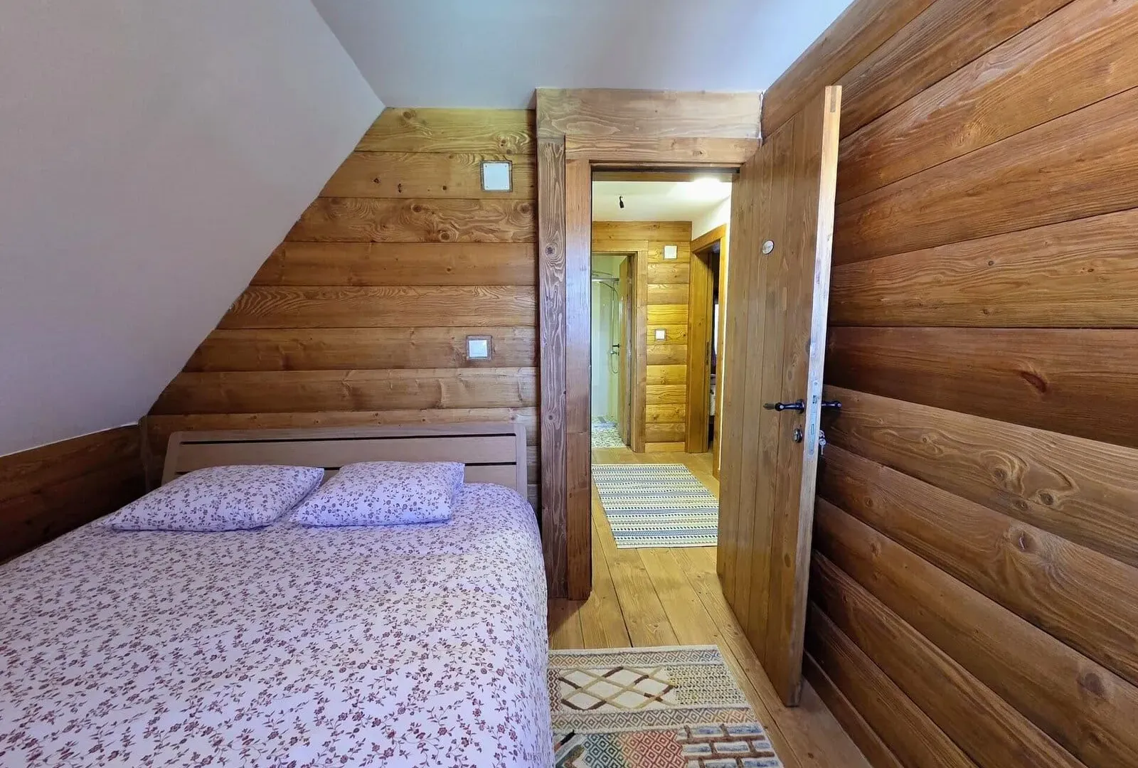 Prodaja, kuća, 160m², Žabljak, Crna Gora