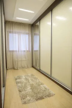 Izdavanje, četvorosoban stan, 178m², City Kvart, Podgorica - image 14