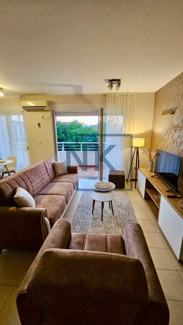 Prodaja, dvosoban stan, 85m², Ljubović, Podgorica