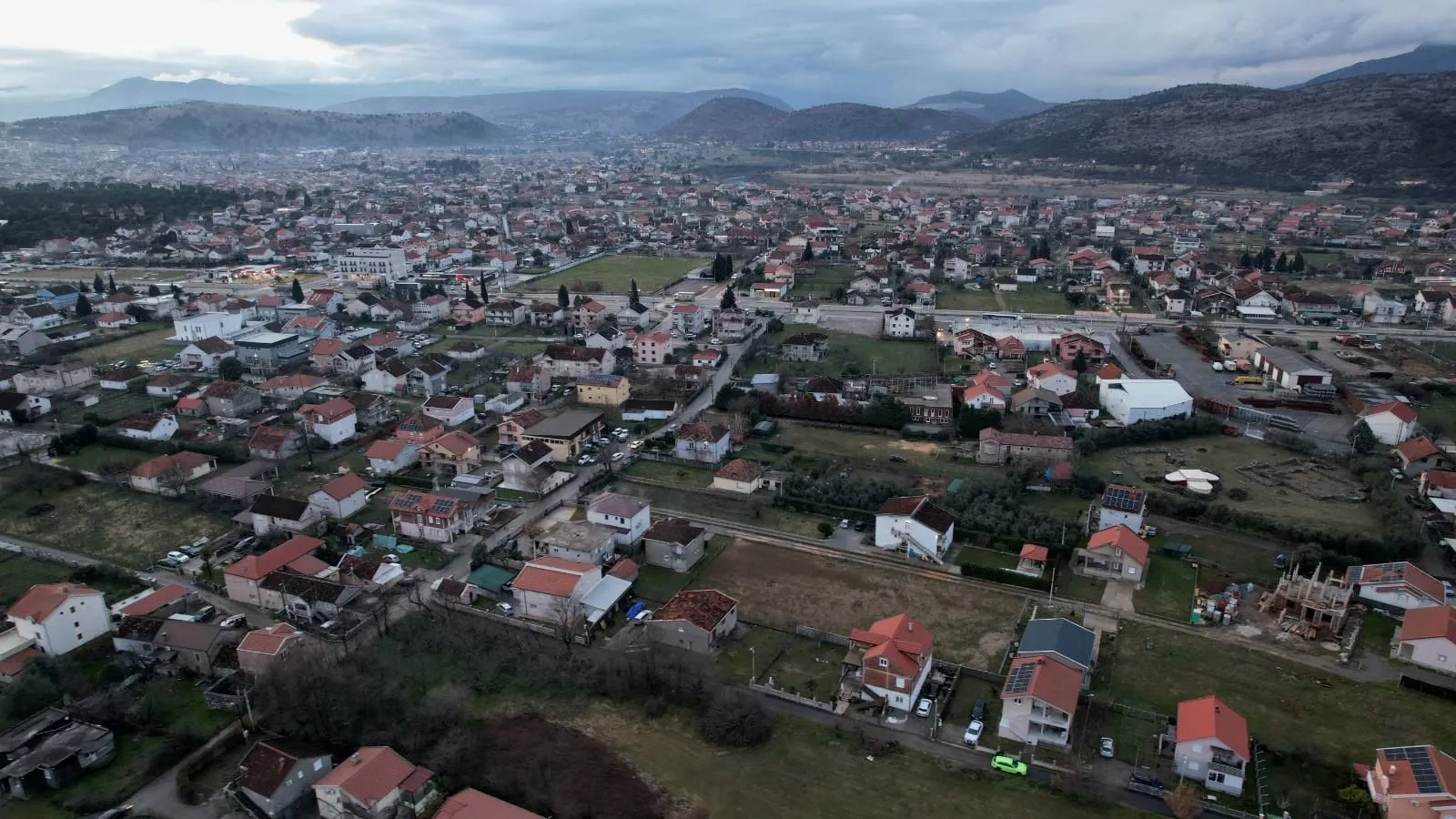 Prodaja, plac, 1000m², Podgorica, Crna Gora