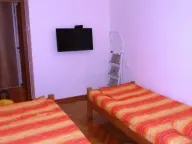 Izdavanje, dvosoban stan, 75m², Centar, Niš - image 17