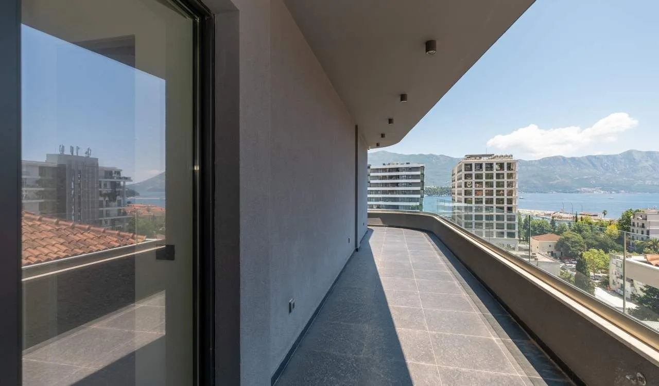 Prodaja, trosoban stan, 149m², Gospoština, Budva