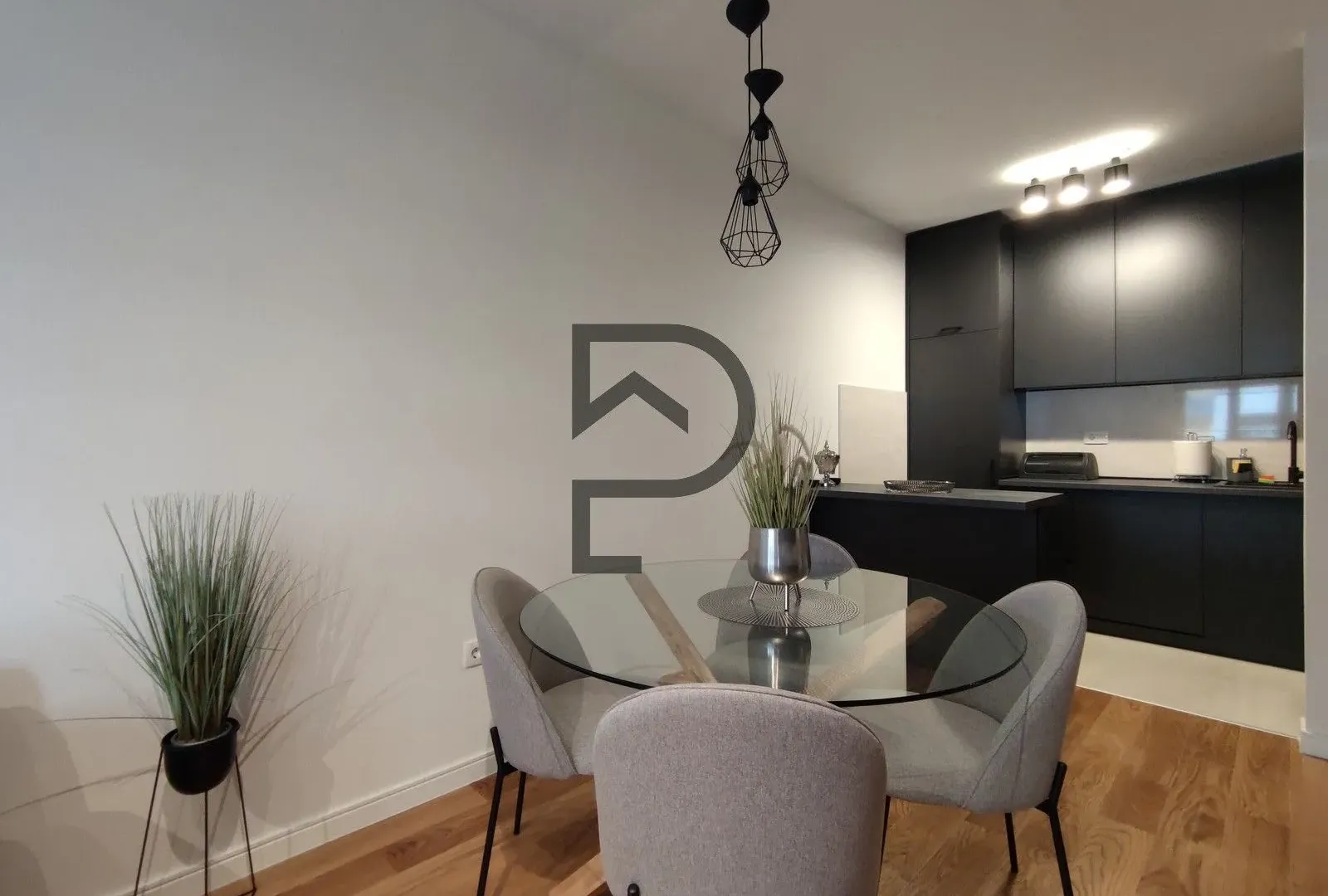 Rent, apartment, 46m², Central Point, Podgorica
