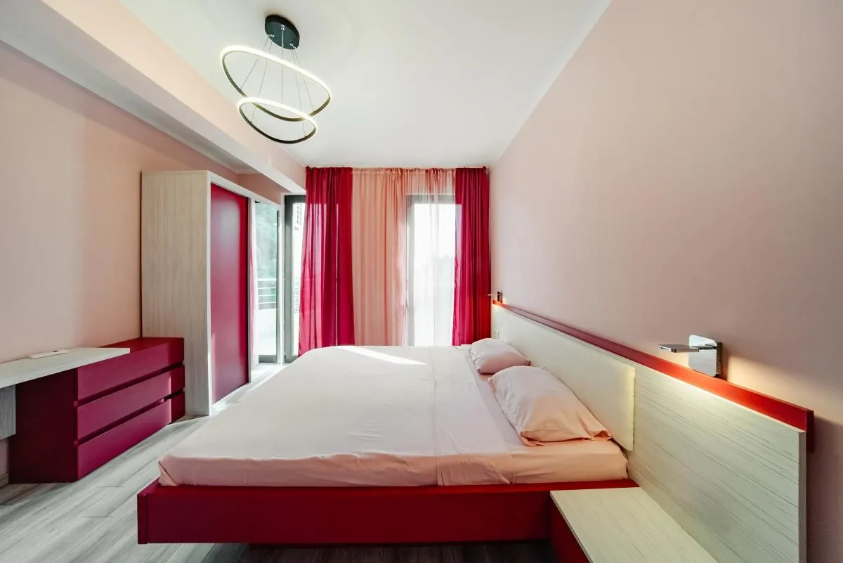 Sale, three bedroom apartment, 257m², Bečići, Budva