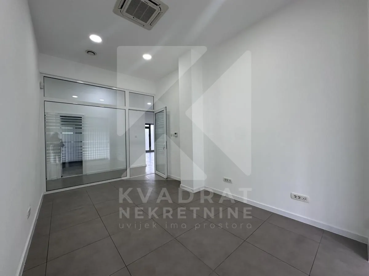 Izdavanje, poslovni prostor, 362m², Ljubović, Podgorica