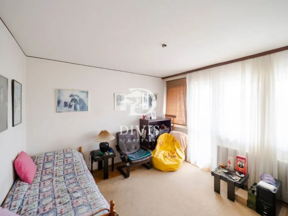 Sale, three bedroom apartment, 92m², Brace Jerković, Voždovac Sve Podlokacije