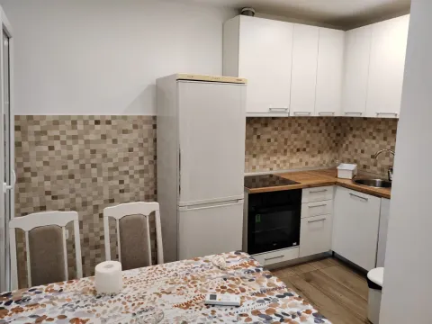 Rent, two bedroom apartment, 68m², Gintaš, Podgorica - image 14